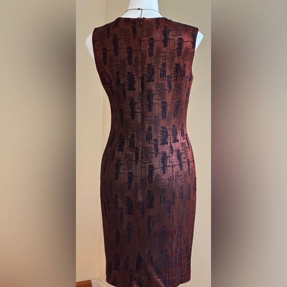 Votre Nom Paris Pretty Red Metallic Black Sleeveless Sheath Dress SZ 3  US SZ 6 - Picture 5 of 14